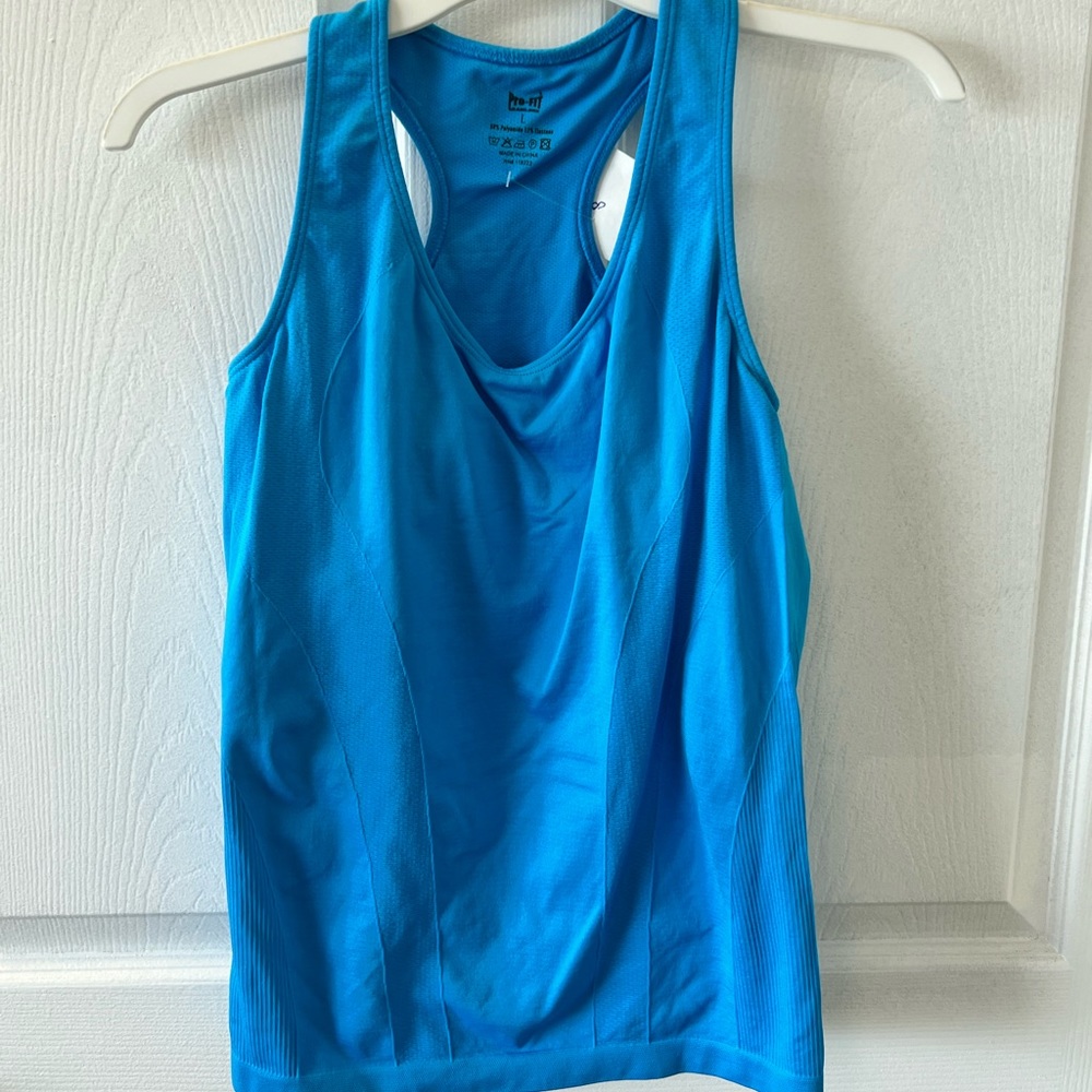 Racerback workout tank-never worn